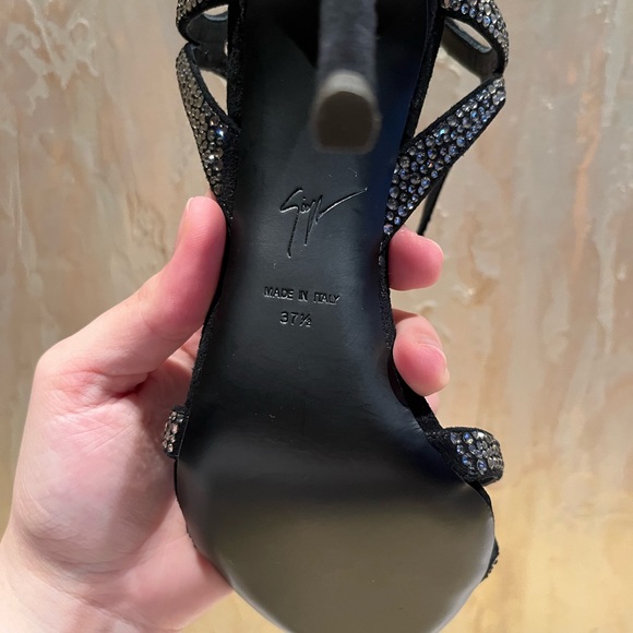 Giuseppe Zanotti sandals - Picture 2 of 7